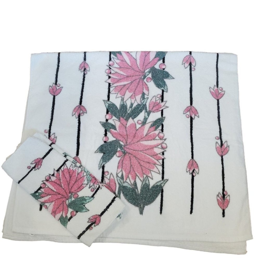 Vintage 80s Dundee Bath Towel Wash Cloth Set White Pink Floral Stripes 4 Pc‎